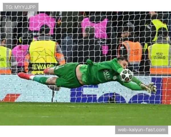 利物浦战术体系遭对手针对性破解，强势表现下隐现隐患