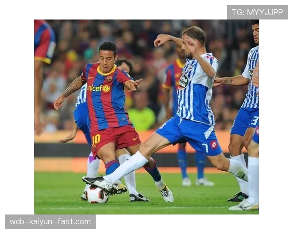 巴萨重建：回归传统与重新定义并行，阶段性调整对赛季走势带来影响